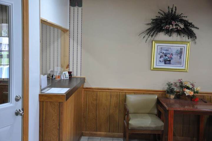 MECCA MOTEL