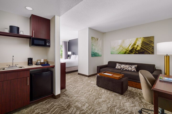 SpringHill Suites by Marriott Manchester-Boston Regional Airport