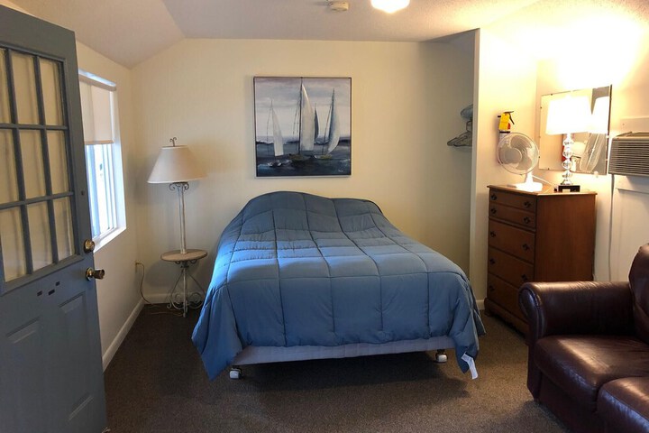 Room 50 of 123