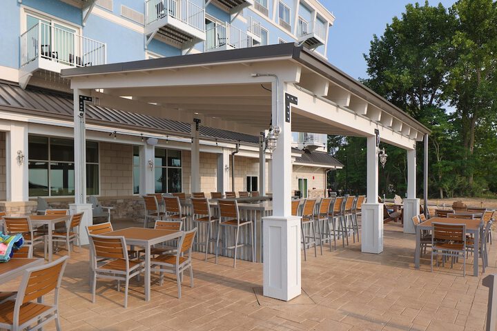Hampton Inn & Suites Manistee Waterfront