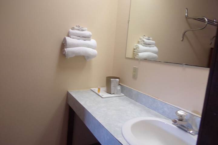 Room 15 of 22