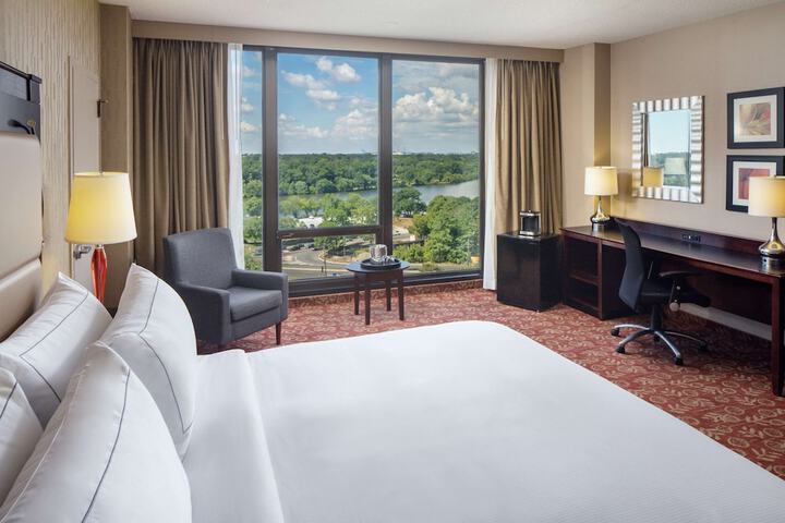 Room 20 of 40
