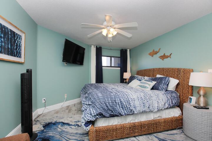 Room 103 of 202
