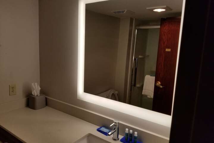 Room 44 of 78