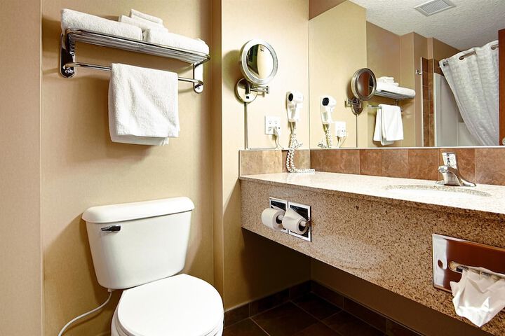 Best Western Diamond Inn