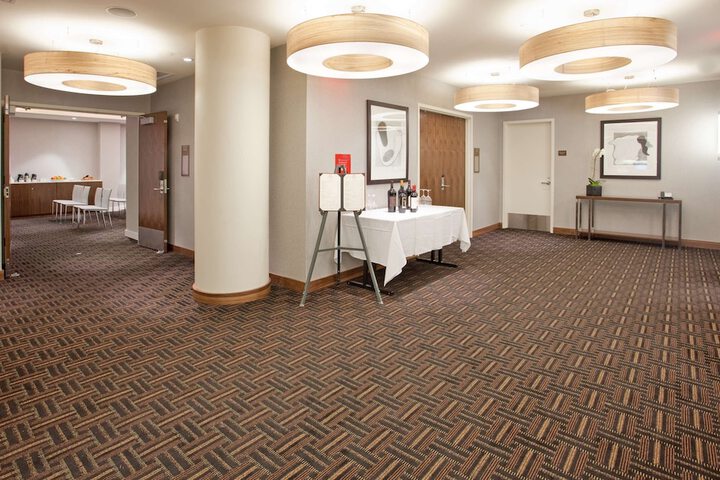 Hotel Interior 7 of 41
