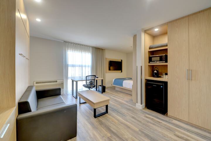 Room 12 of 47