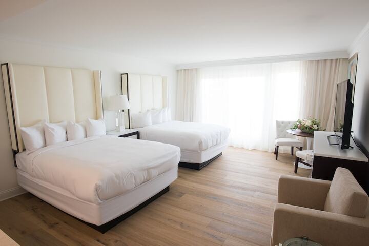 Room 46 of 145