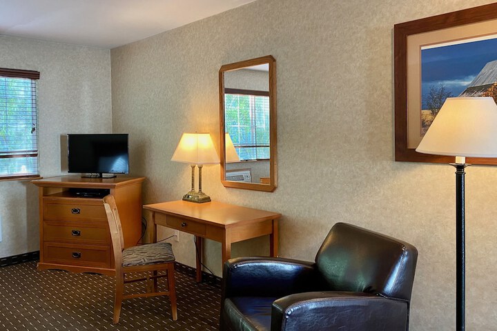 Cousins Country Inn