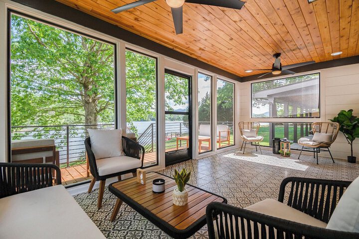 Terrace/Patio 101 of 102