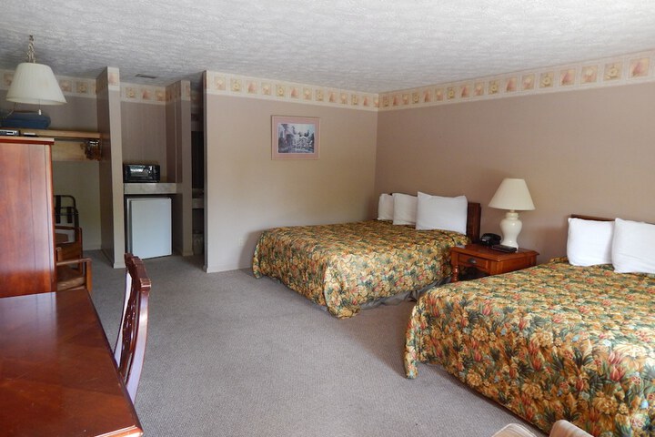 Room 16 of 23