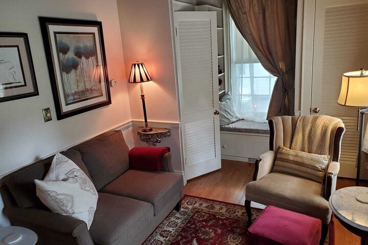 Room 50 of 72