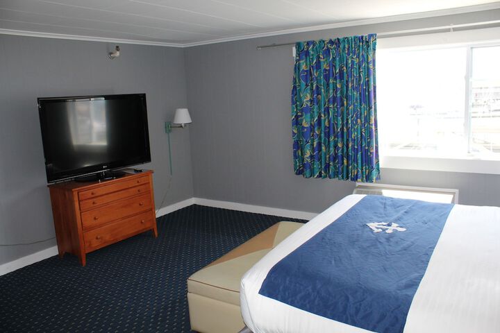 Room 138 of 247