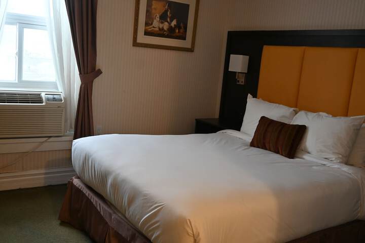 The Gananoque Inn