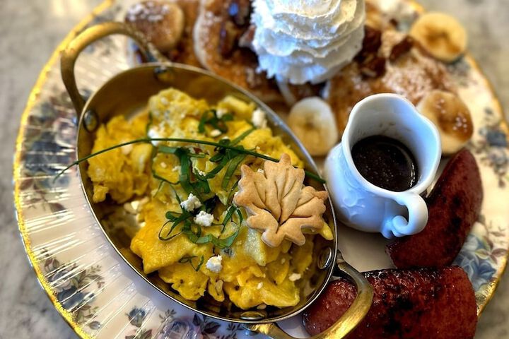 Breakfast/Coffee Service 53 of 99