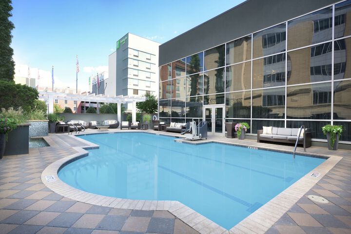 Pool 4 of 50
