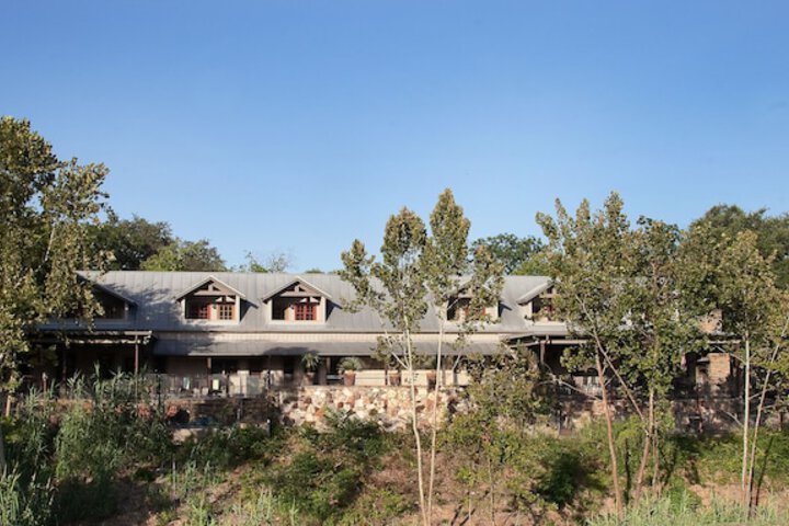 The Winchester Lodge