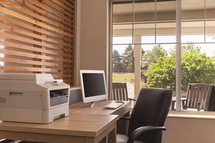 Country Inn & Suites by Radisson Madison, WI