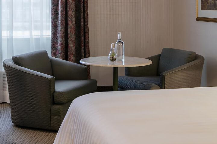 Room 20 of 27