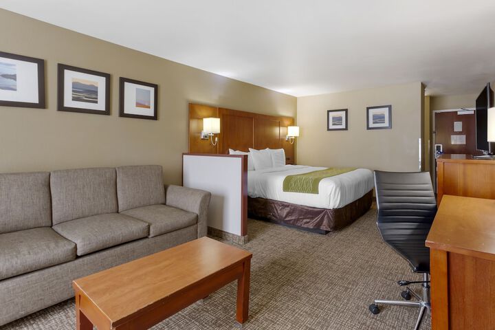 Room 28 of 39