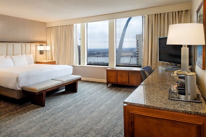 Hilton St. Louis at the Ballpark