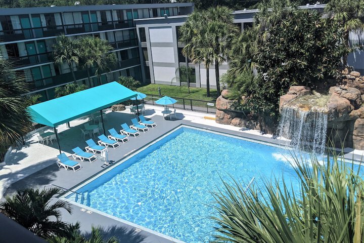Pool 6 of 73