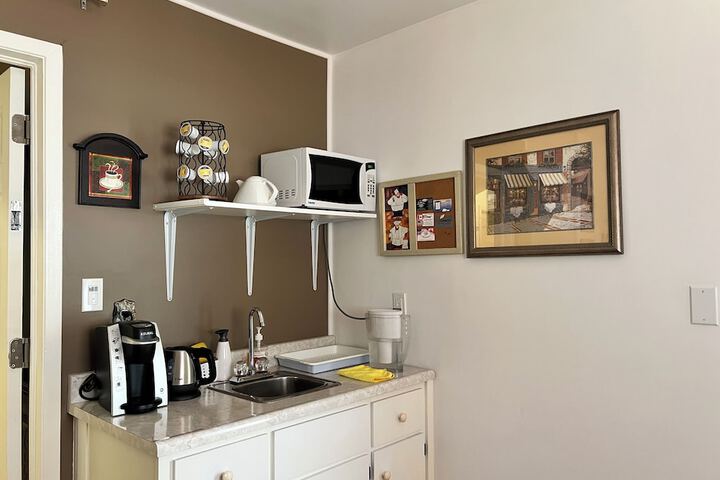 Room 19 of 39