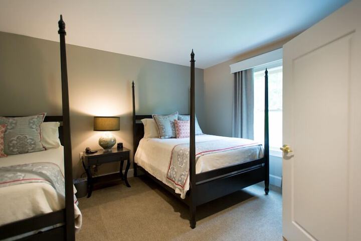 The Grand at Bedford Village Inn