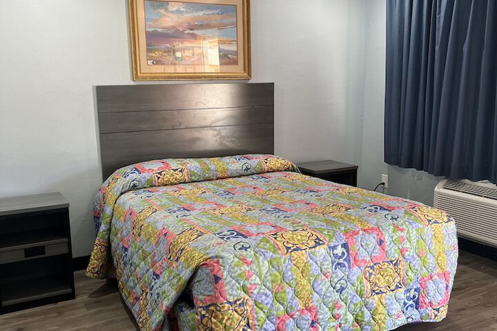 Room 14 of 20
