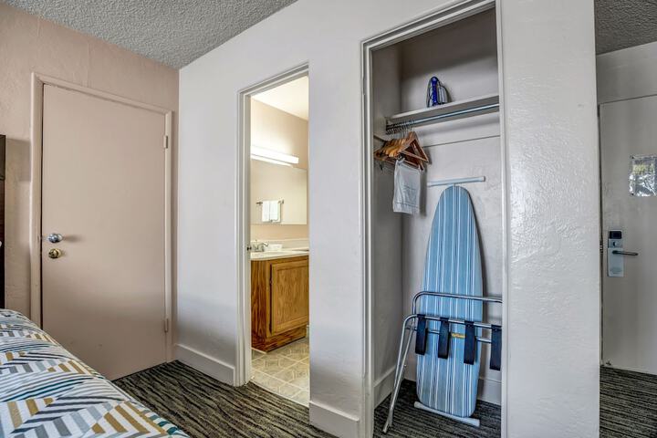 Room 45 of 86