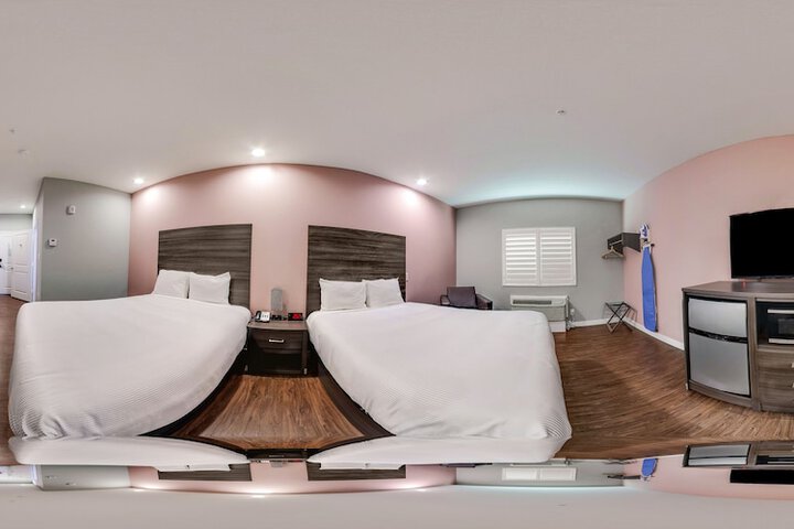 Room 28 of 43