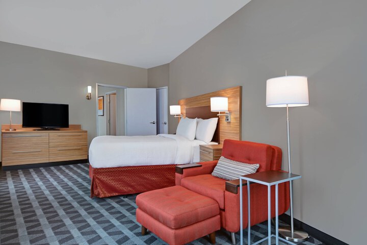 Room 38 of 54