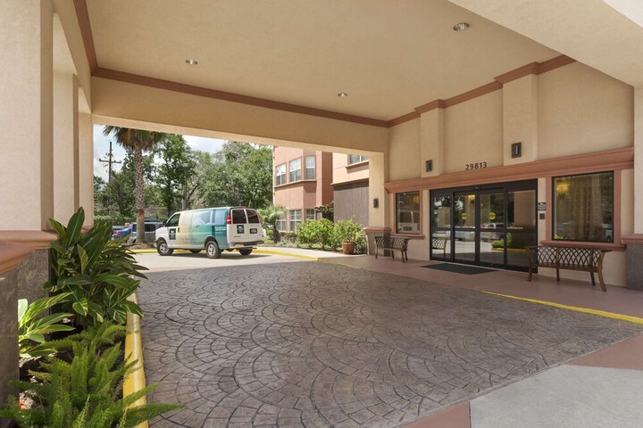 Homewood Suites by Hilton Houston-Woodlands