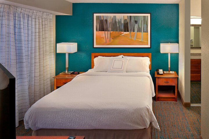 Room 19 of 27