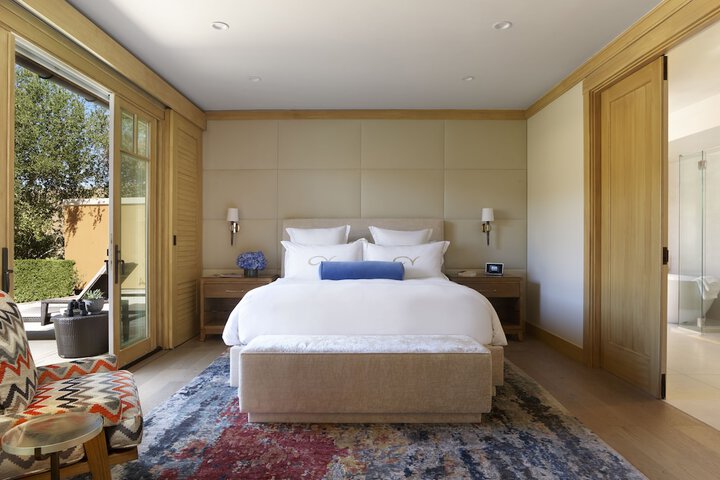 Room 11 of 46