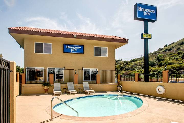 Pool 3 of 40
