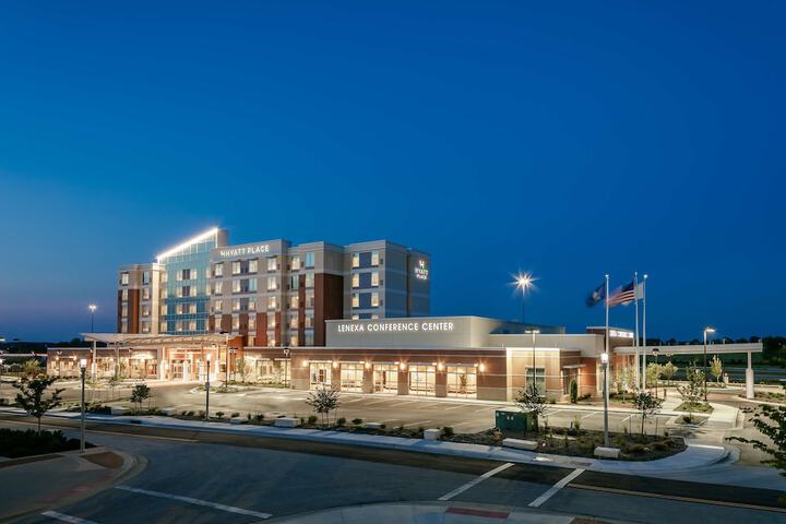 Hotel 2 of 34