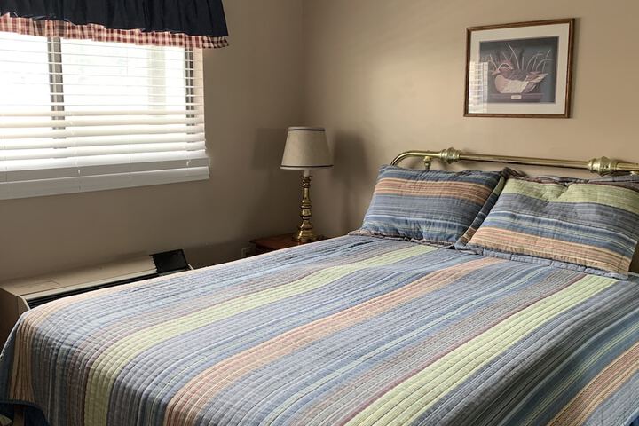 Room 176 of 214