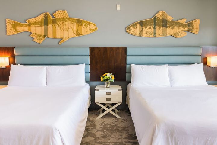Lakehouse Resort