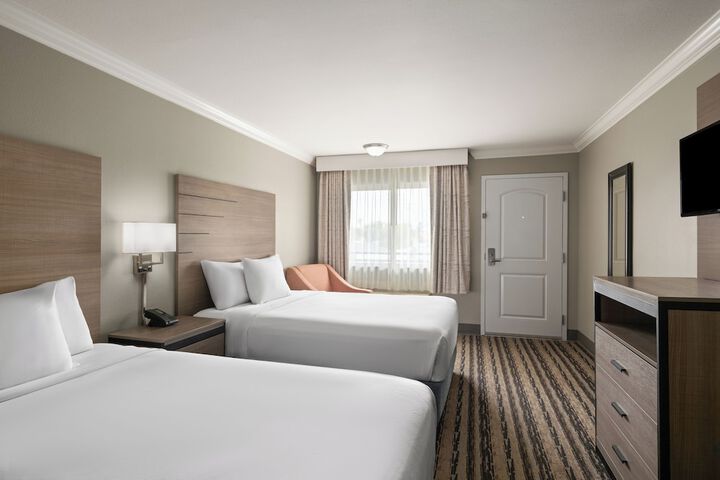 Room 26 of 30