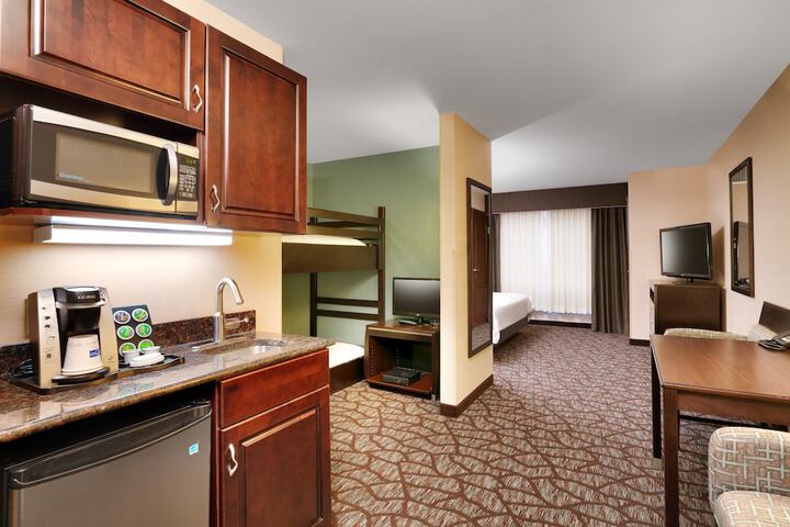 Room 10 of 61