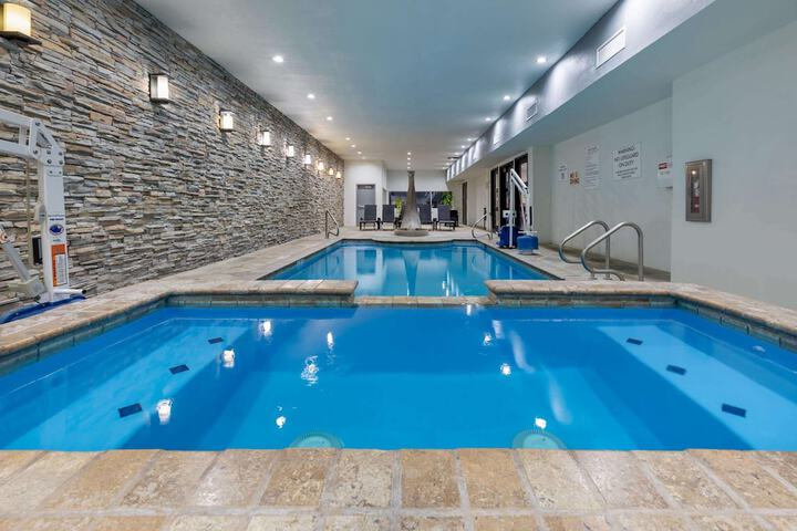 Pool 5 of 66