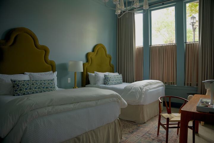The Woodward Hotel