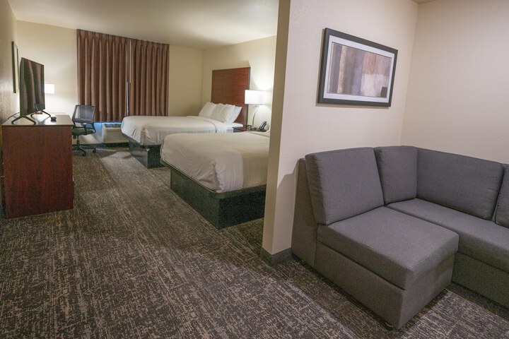 Cobblestone Hotel & Suites - Lamar
