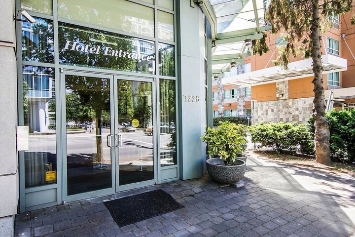Hotel 4 of 37