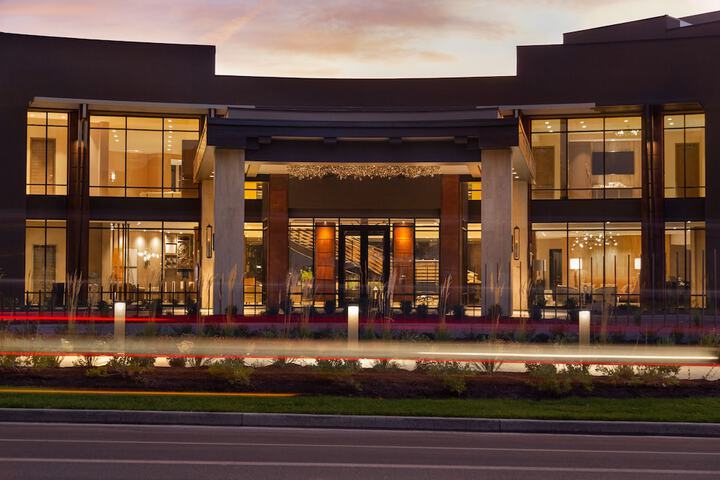 Hoodoo Moab Curio Collection by Hilton