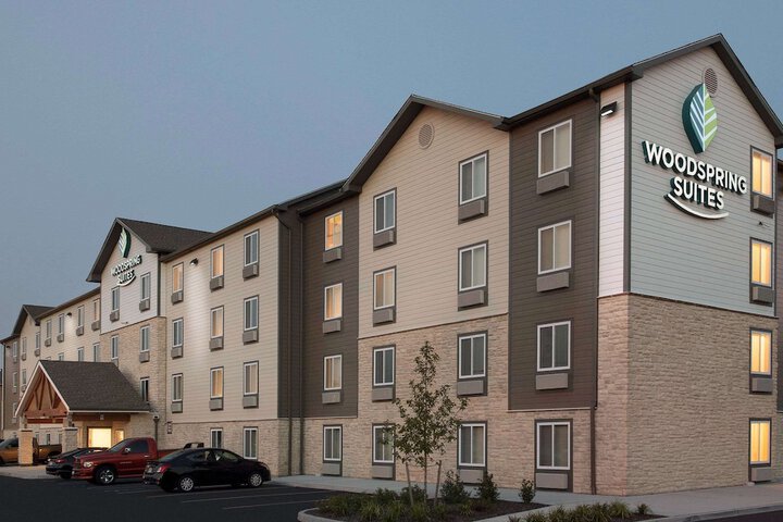 Hotel 3 of 14