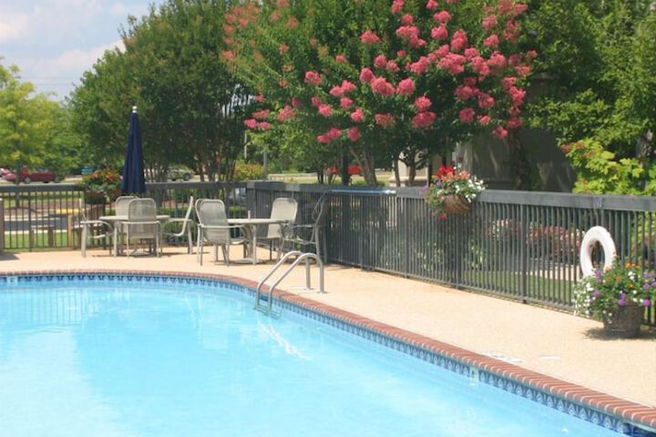 Hampton Inn Madison Huntsville Airport