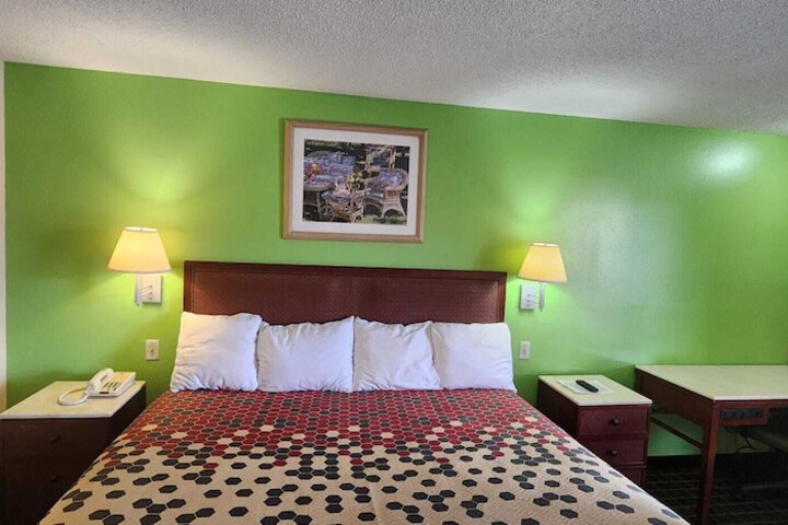 Rodeway Inn Apopka South
