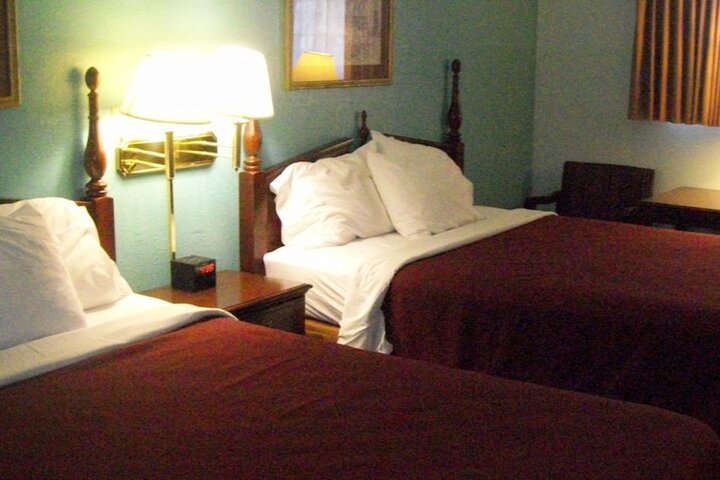 Room 16 of 21